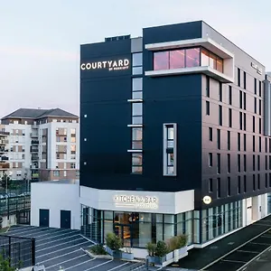Hotel Courtyard By Marriott Paris